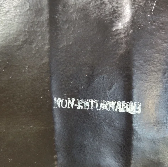 Authentic FENDI PORTFOLIO Bag - Picture 16 of 16